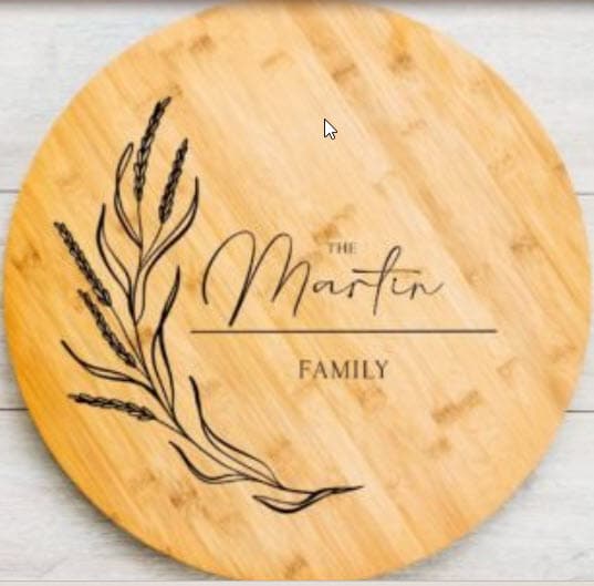 Cutting board engraving with custom name
